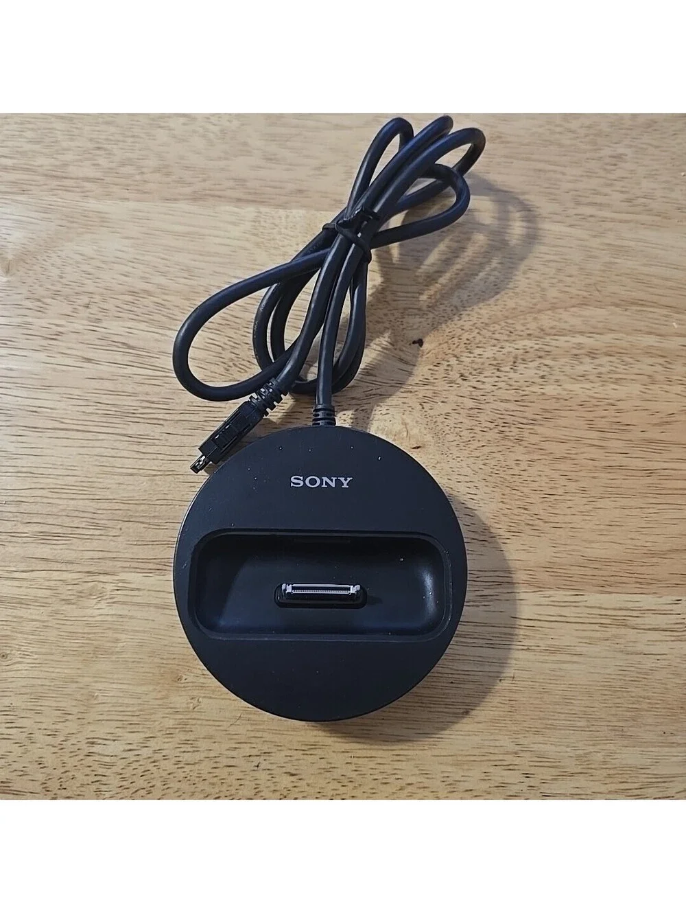 Sony TDM-iP20 Digital Media Port iPod Dock Charging Station Adapter